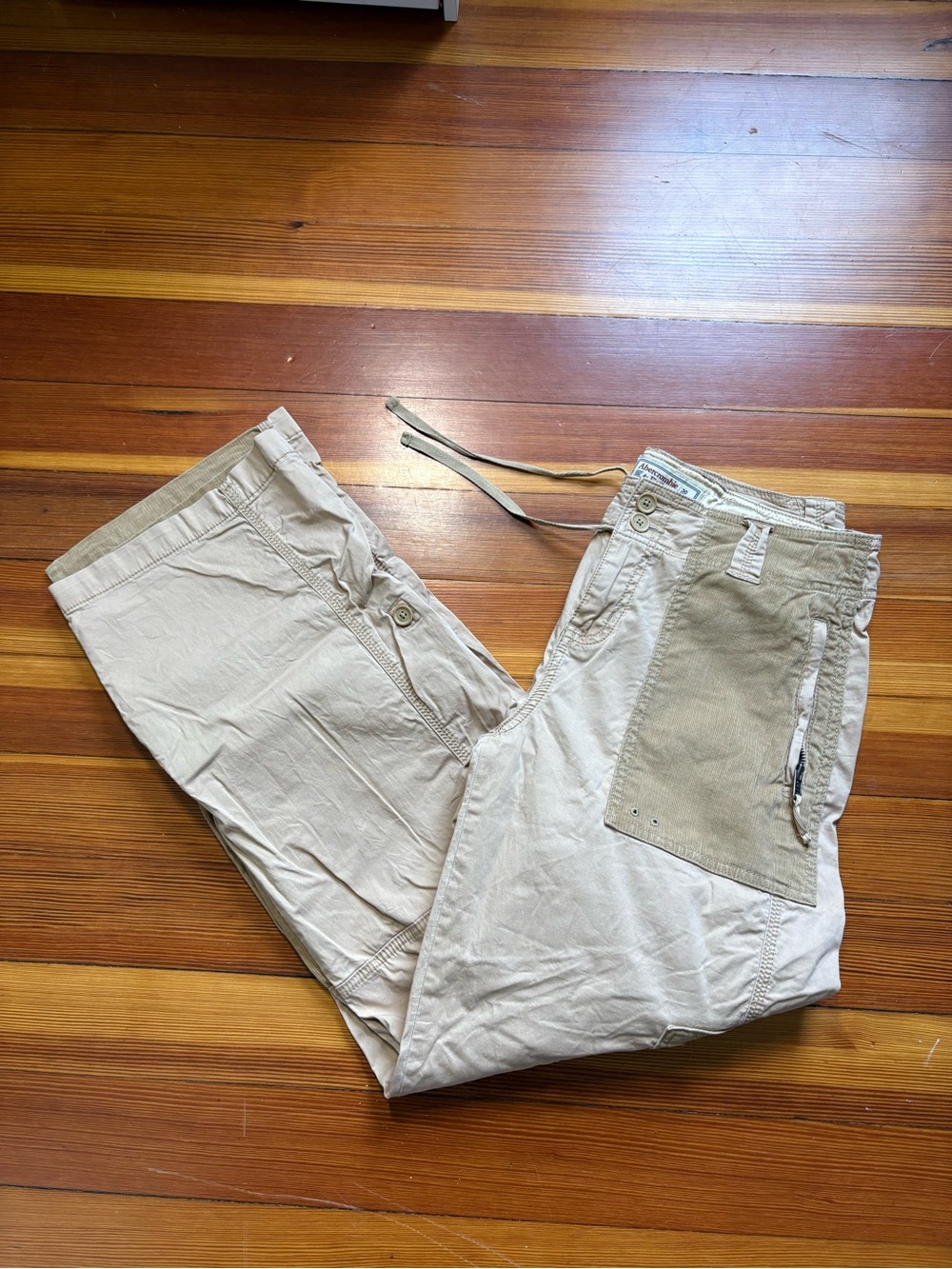 Abercrombie & Fitch Light Beige Utility Pants with Khaki Patch